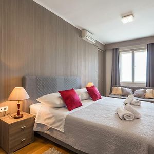 Golden Split Rooms